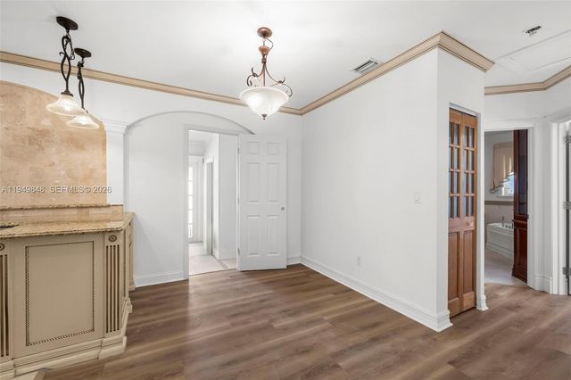 3411 SW 27th St 3411, Miami, FL 33133