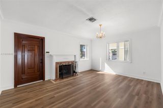 3411 SW 27th St 3411, Miami, FL 33133