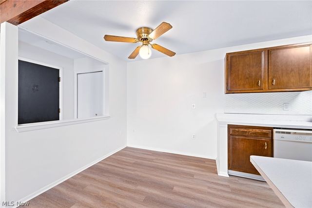 8405 N Akins Road 204, North Royalton, OH 44133