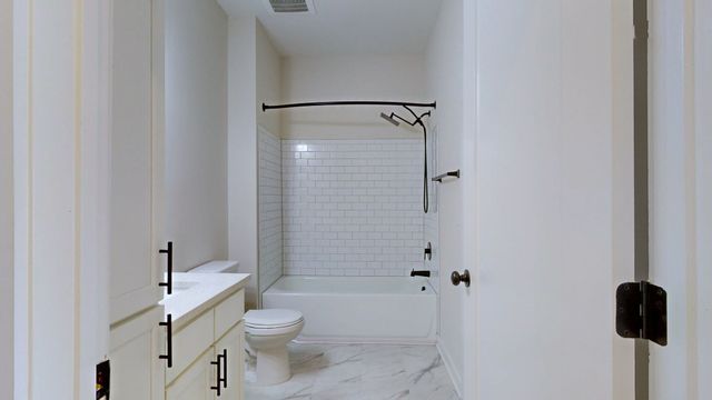 1540 Lebanon Pike Unit 311, Nashville, TN 37210