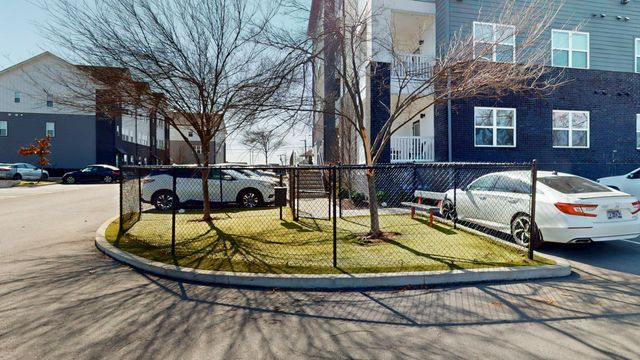 1540 Lebanon Pike Unit 311, Nashville, TN 37210