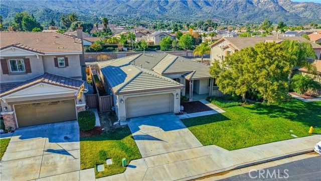 19845 Silverwood Drive, Lake Elsinore, CA 92530