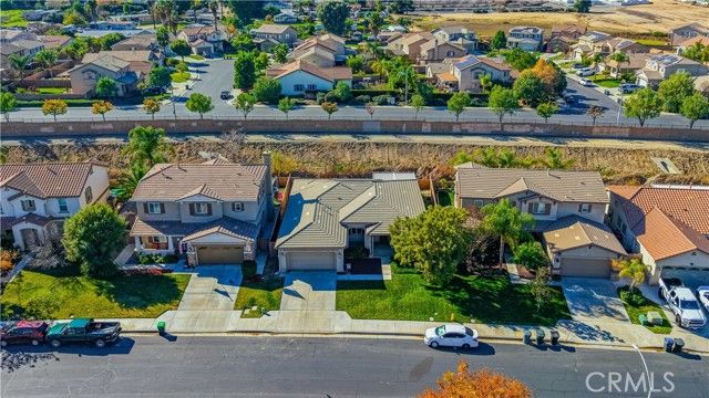 19845 Silverwood Drive, Lake Elsinore, CA 92530