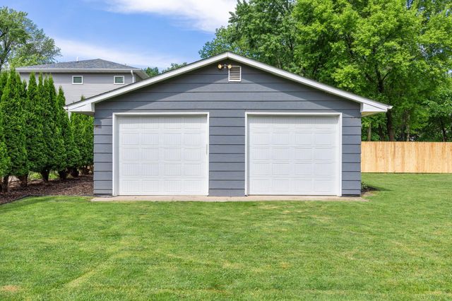 2857 Vanderbie Road, Little Canada, MN 55117
