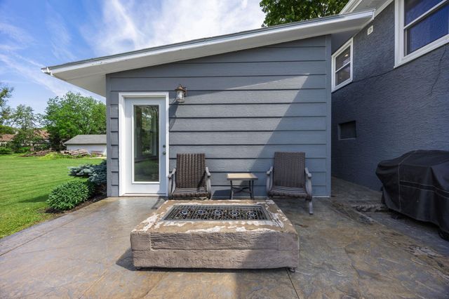 2857 Vanderbie Road, Little Canada, MN 55117