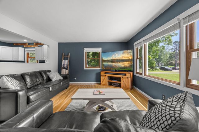 2857 Vanderbie Road, Little Canada, MN 55117