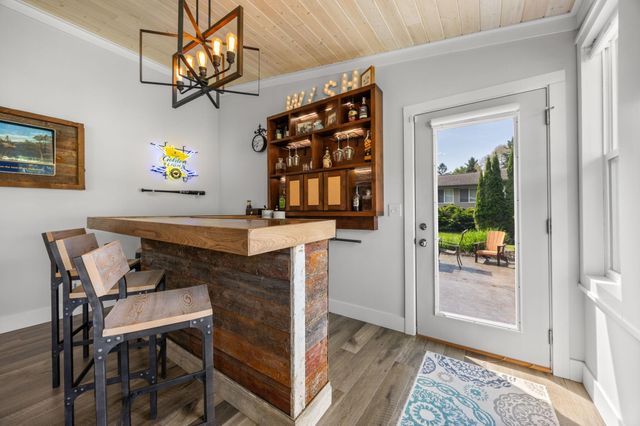 2857 Vanderbie Road, Little Canada, MN 55117