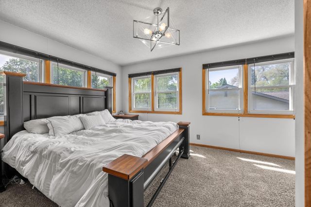 2857 Vanderbie Road, Little Canada, MN 55117