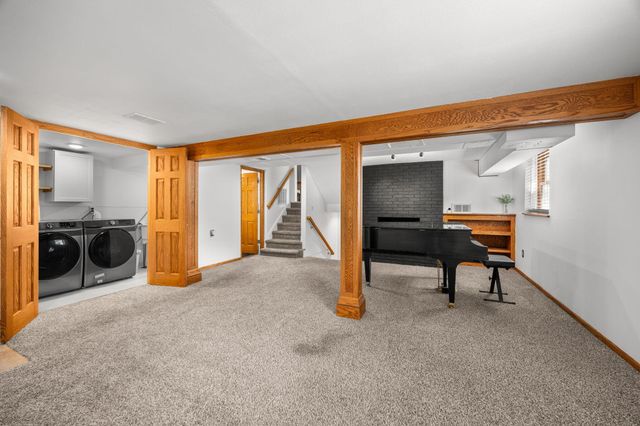 2857 Vanderbie Road, Little Canada, MN 55117