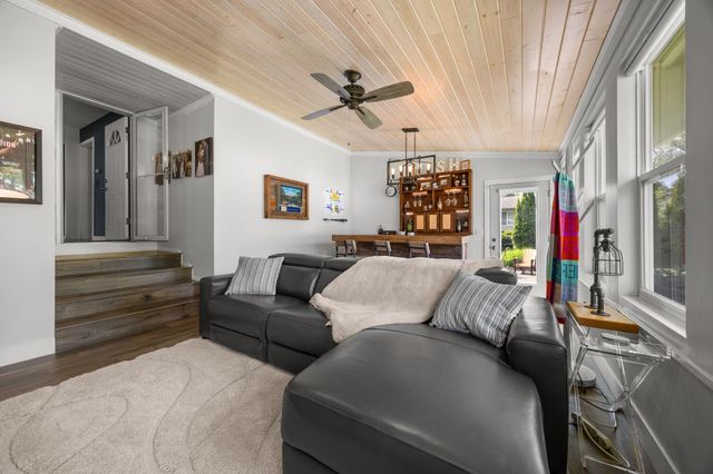 2857 Vanderbie Road, Little Canada, MN 55117