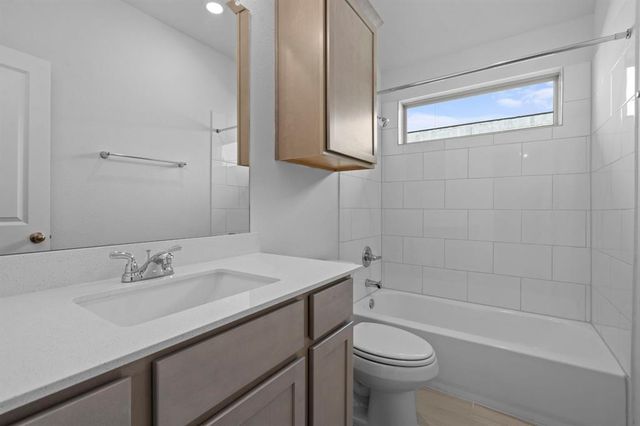 212 Brandywine RD, Hutto, TX 78634