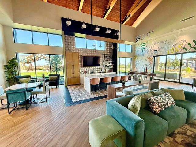 212 Brandywine RD, Hutto, TX 78634