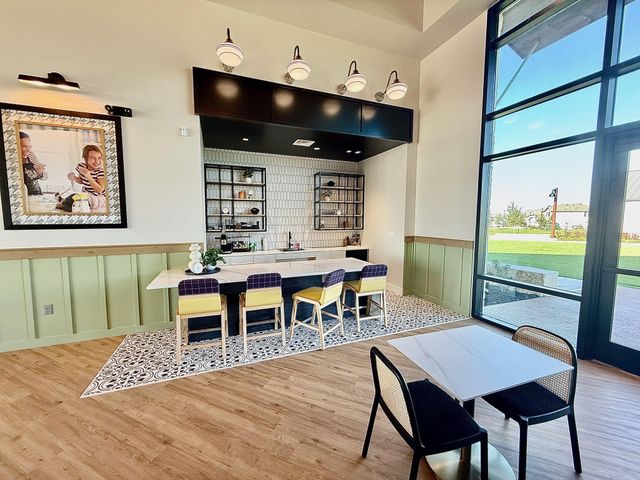 212 Brandywine RD, Hutto, TX 78634