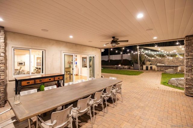 1441 E Taylor St, Vista, CA 92084