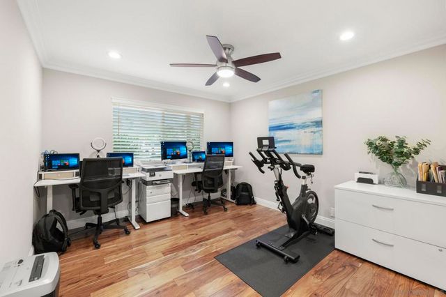 1441 E Taylor St, Vista, CA 92084