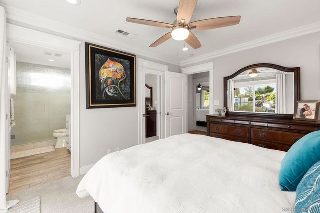 1441 E Taylor St, Vista, CA 92084