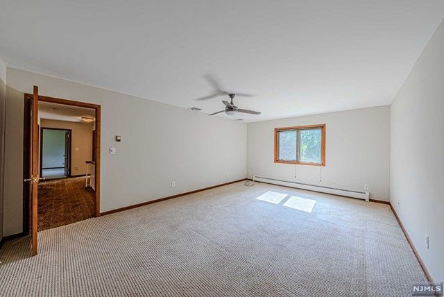 41 Cobblestone Crossing, Norwood, NJ 07648