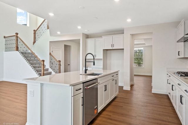 6285 Lee Court, Lisle, IL 60532