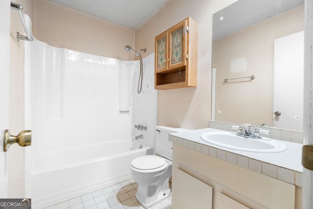 4557 Patrick Drive NE, Kennesaw, GA 30144