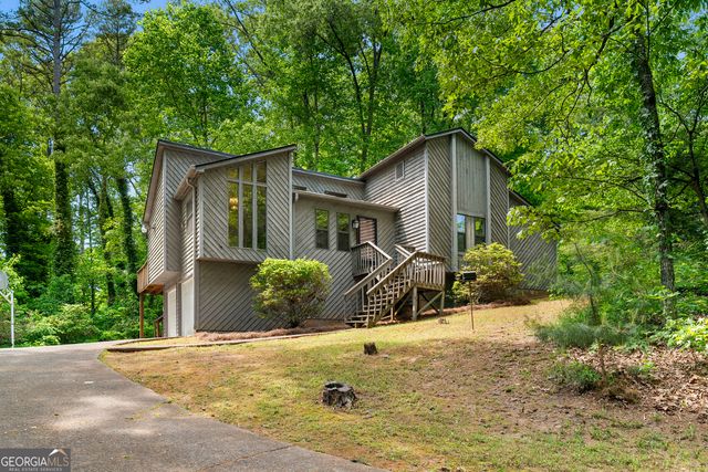 4557 Patrick Drive NE, Kennesaw, GA 30144