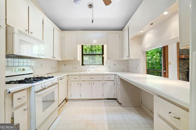4557 Patrick Drive NE, Kennesaw, GA 30144