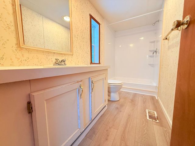 6120 Vermont Route 106, Weathersfield, VT 05151