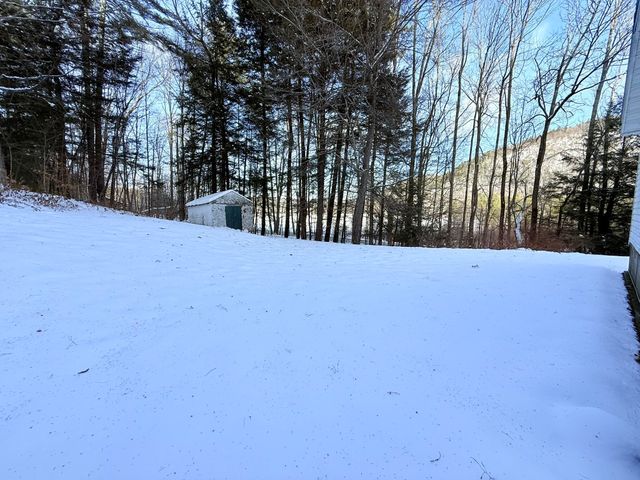 6120 Vermont Route 106, Weathersfield, VT 05151