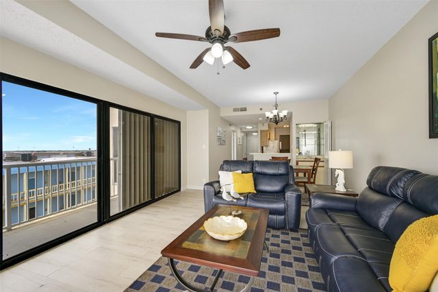 7700 Seawall Boulevard 512, Galveston, TX 77551