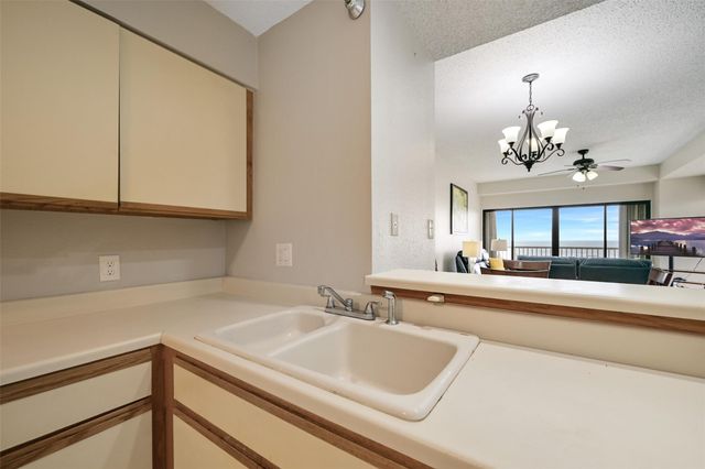 7700 Seawall Boulevard 512, Galveston, TX 77551