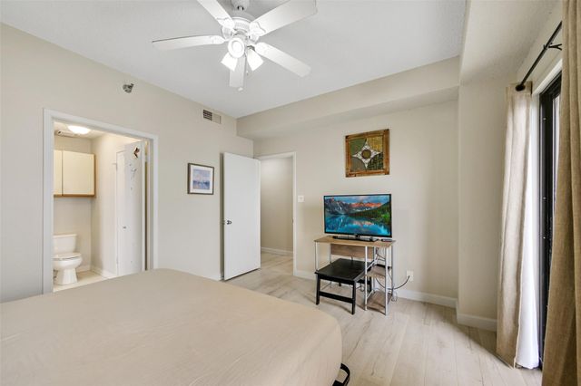 7700 Seawall Boulevard 512, Galveston, TX 77551