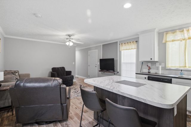 4603 Pelican St., North Myrtle Beach, SC 29582