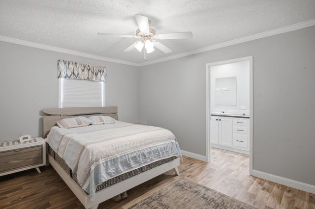 4603 Pelican St., North Myrtle Beach, SC 29582