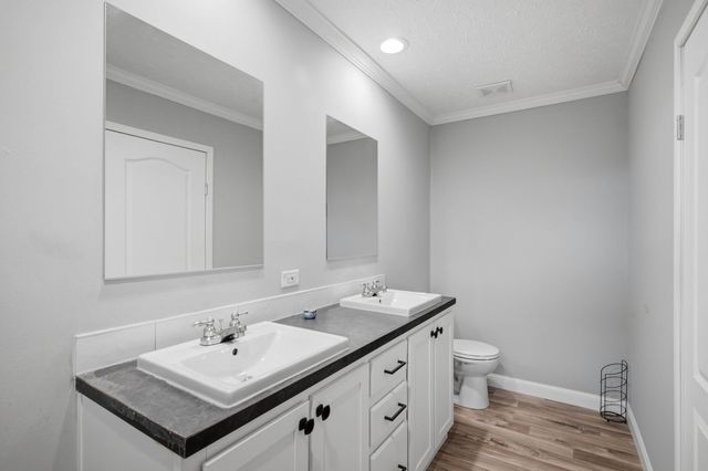 4603 Pelican St., North Myrtle Beach, SC 29582