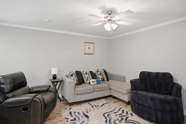 4603 Pelican St., North Myrtle Beach, SC 29582