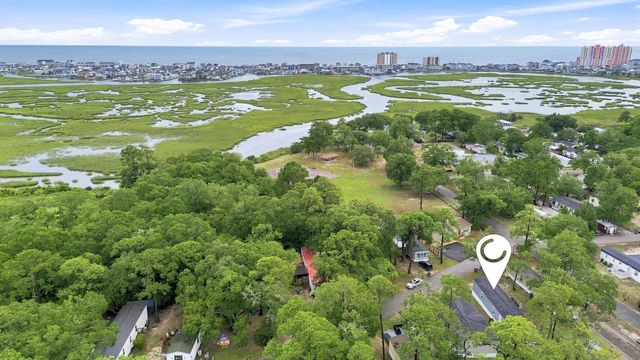 4603 Pelican St., North Myrtle Beach, SC 29582
