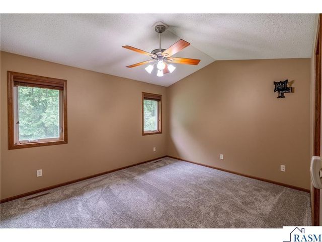 225 Pinehurst Drive, Mankato, MN 56001