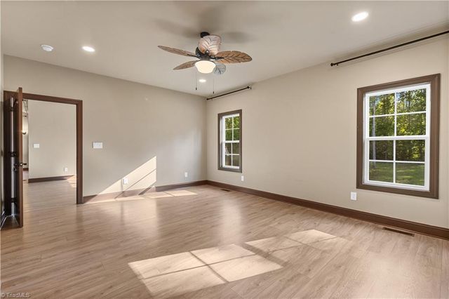 4045 Clapp Mill Road, Burlington, NC 27215