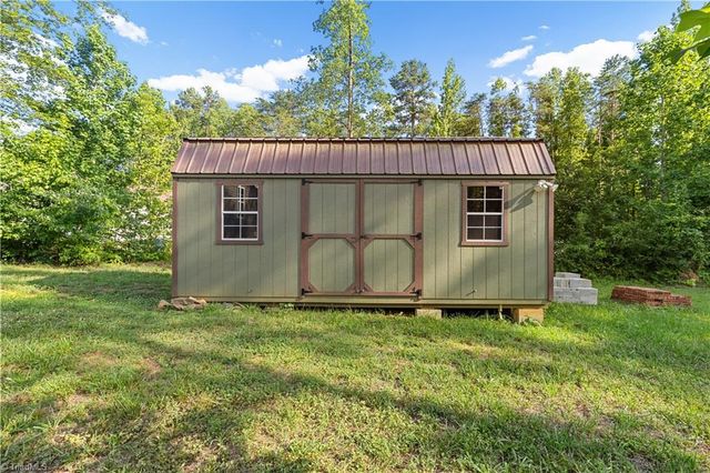 4045 Clapp Mill Road, Burlington, NC 27215