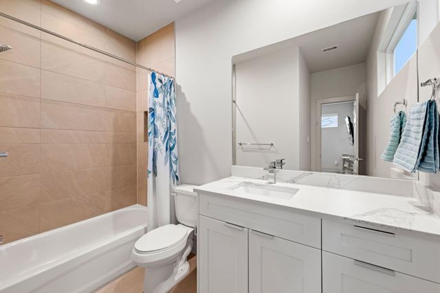 5722 Rucio Lane A, Houston, TX 77092
