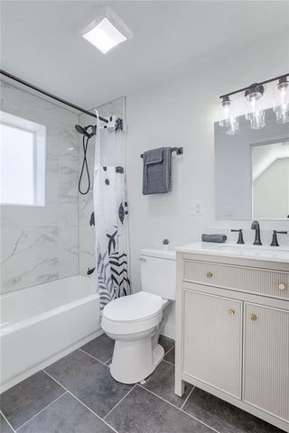 111 S 16th Street, Kansas City, KS 66102