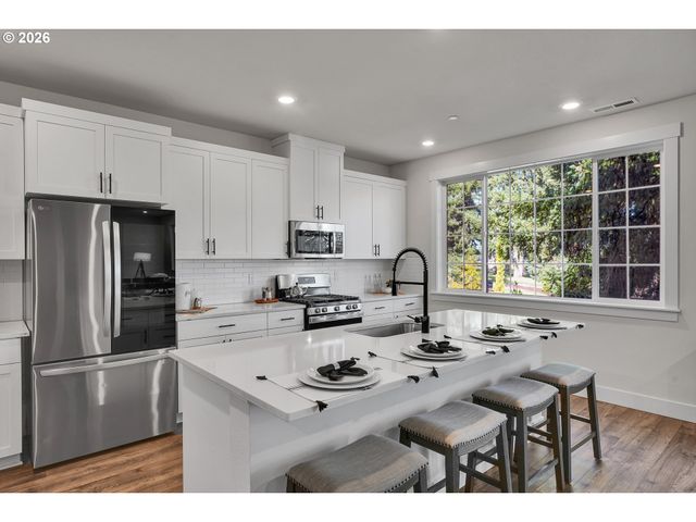 11235 Sw BERLIN Ave, Wilsonville, OR 97070