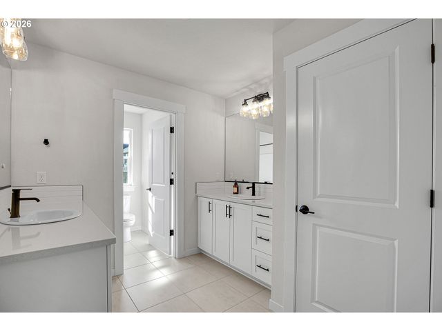 11235 Sw BERLIN Ave, Wilsonville, OR 97070