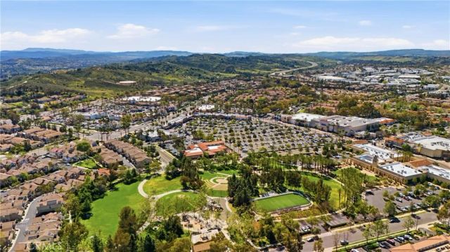 46 Calle De Los Ninos, Rancho Santa Margarita, CA 92688