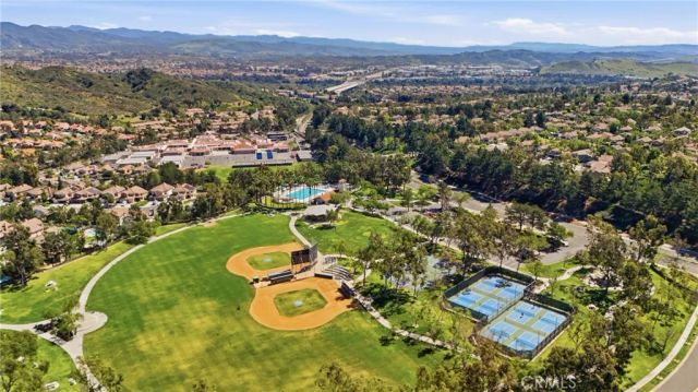 46 Calle De Los Ninos, Rancho Santa Margarita, CA 92688