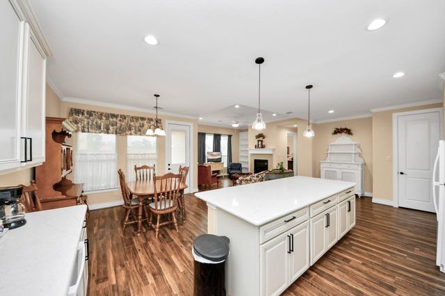 3716 5th Street, Brookshire, TX 77423