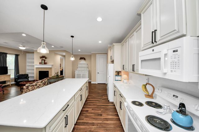 3716 5th Street, Brookshire, TX 77423