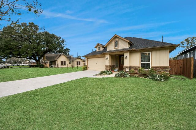3716 5th Street, Brookshire, TX 77423