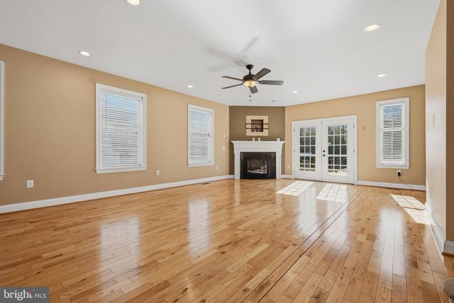 2123 BEACH, Pasadena, MD 21122