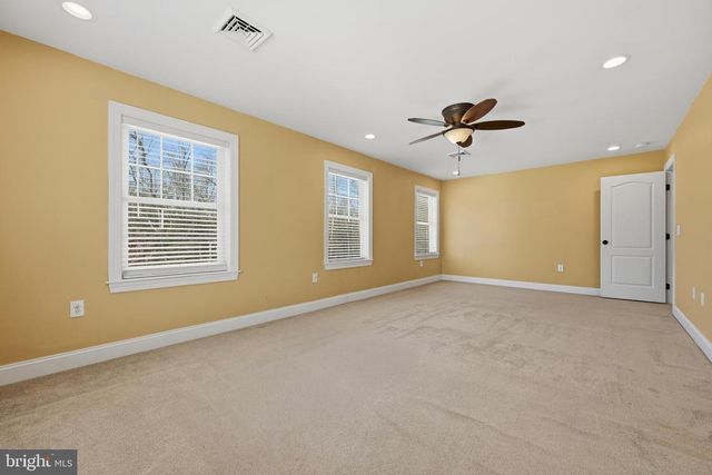 2123 BEACH, Pasadena, MD 21122