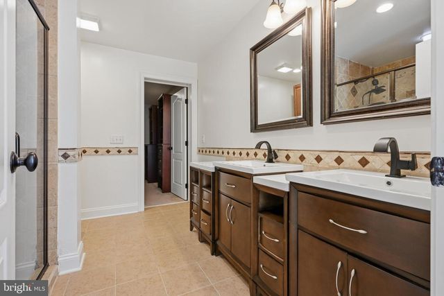 2123 BEACH, Pasadena, MD 21122